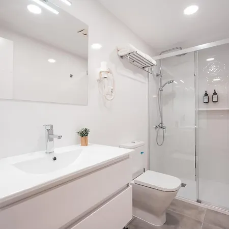 Centrico Y Tranquilo Apartment *